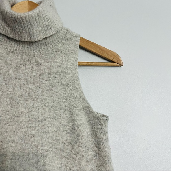 MADEWELL Hallowell Turtleneck Sweater Tank size xs - Picture 5 of 7